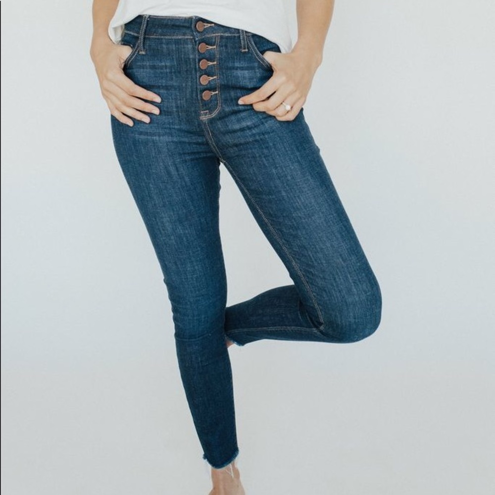 Carly Jean Los Angeles Carter Jeans - NWT